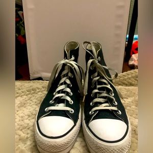 Black Platform converse  size 7 womens